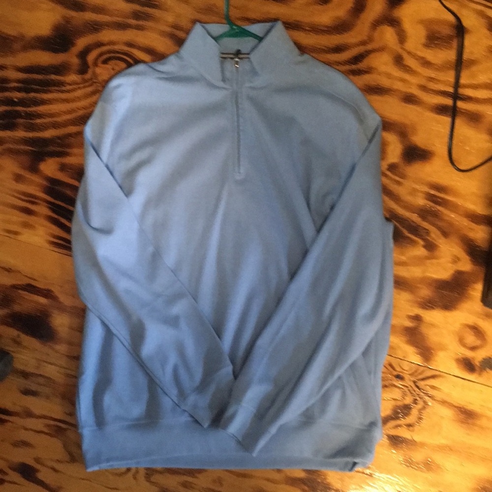 Lt.blue pull over